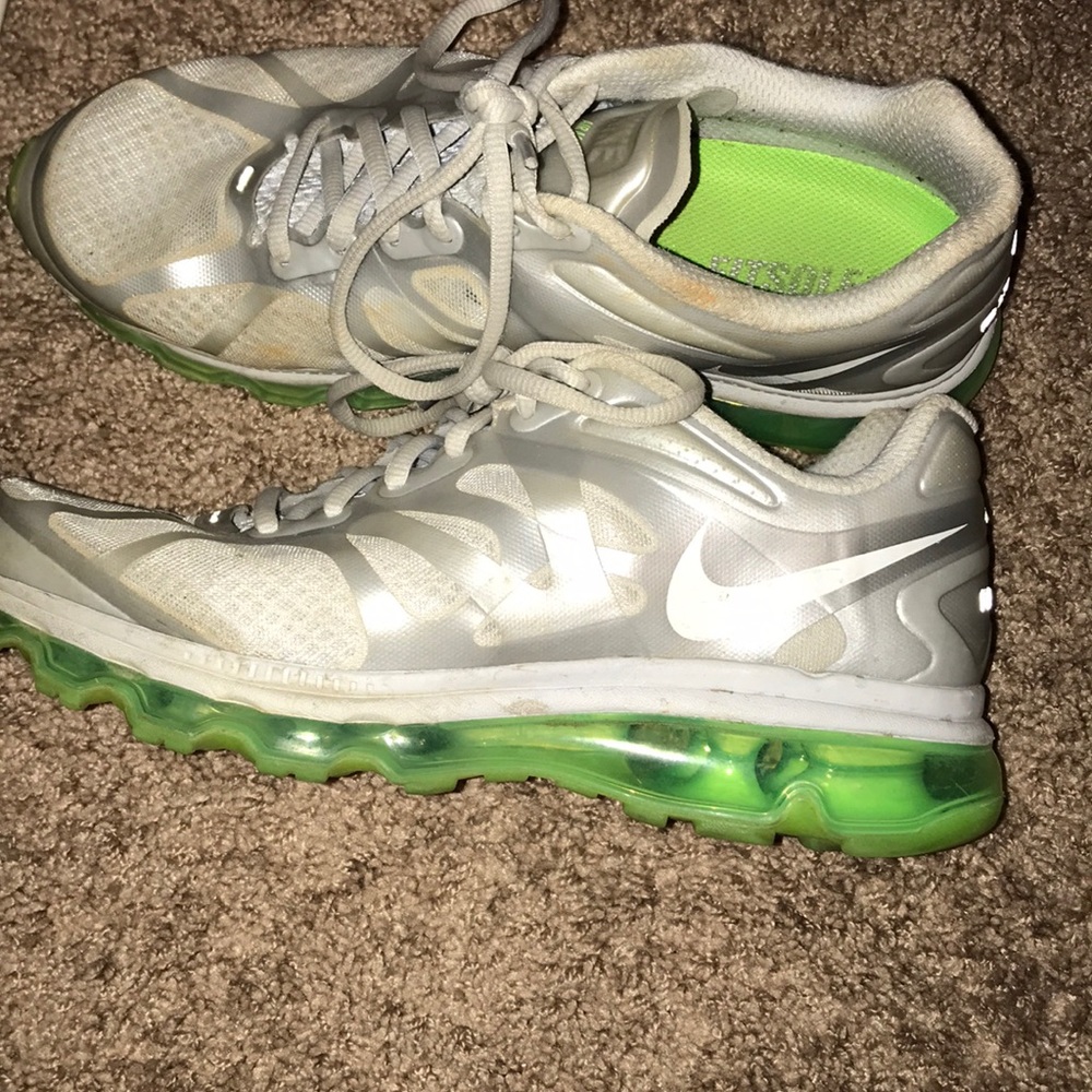 ✨Nike Air Max Fitsole Tennis Shoes✨